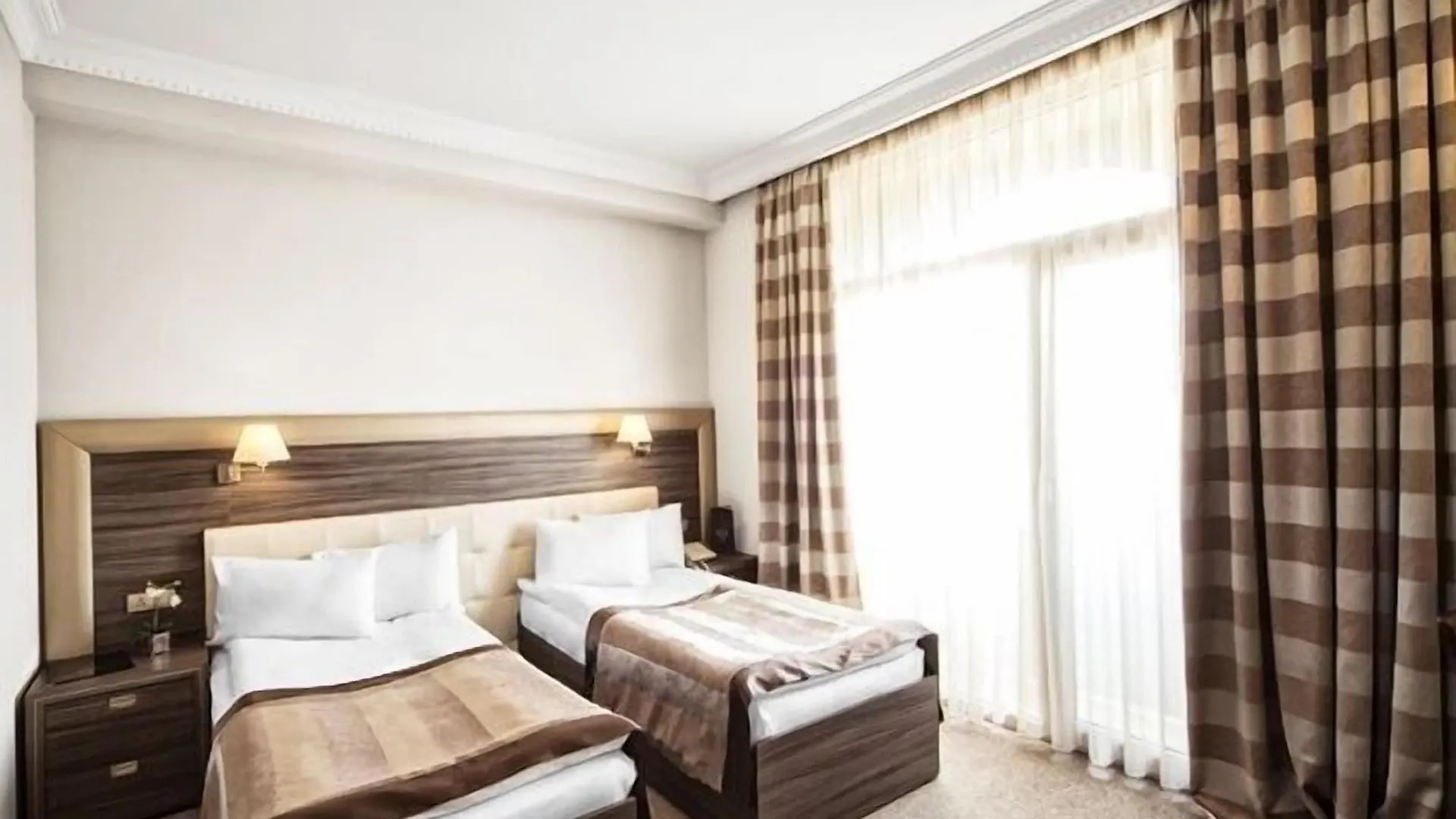 Cruise Hotel Tbilisi