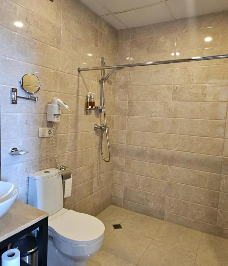 Cruise Hotel Tbilisi