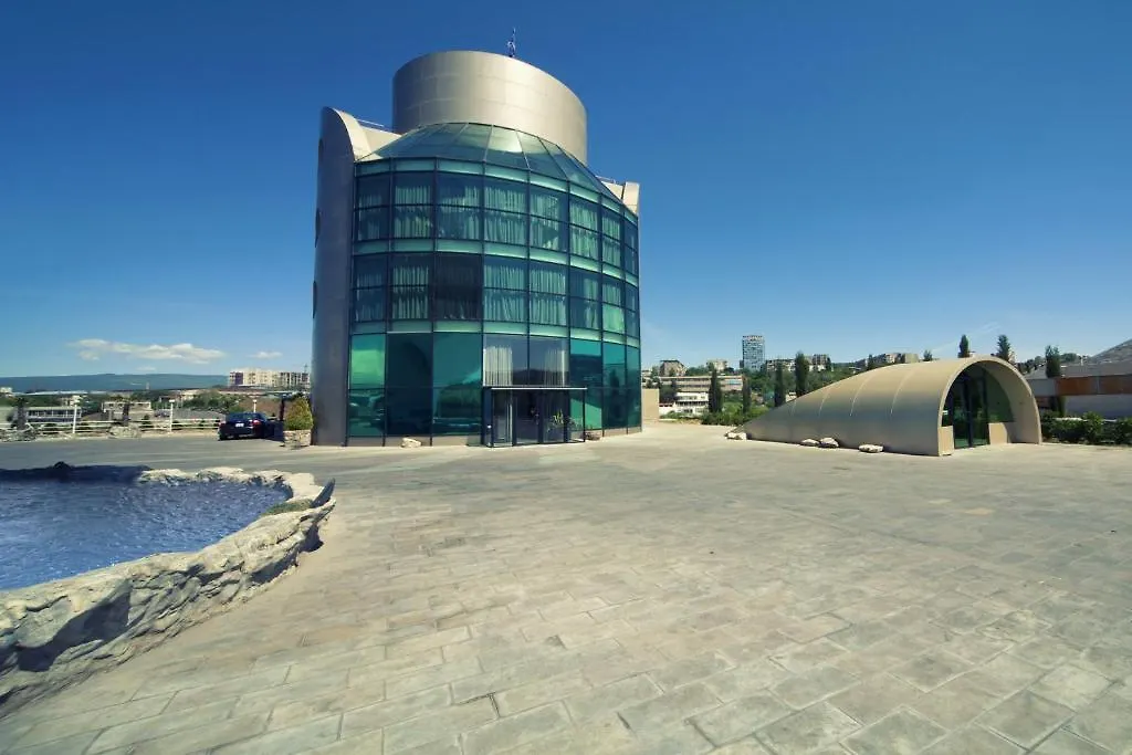 Cruise Hotel Tbilisi