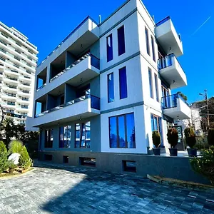 Queen Tamar Guest house Batumi