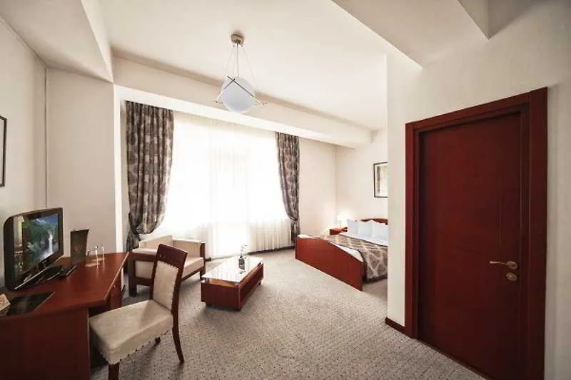 Cruise Hotel Tbilisi Georgien