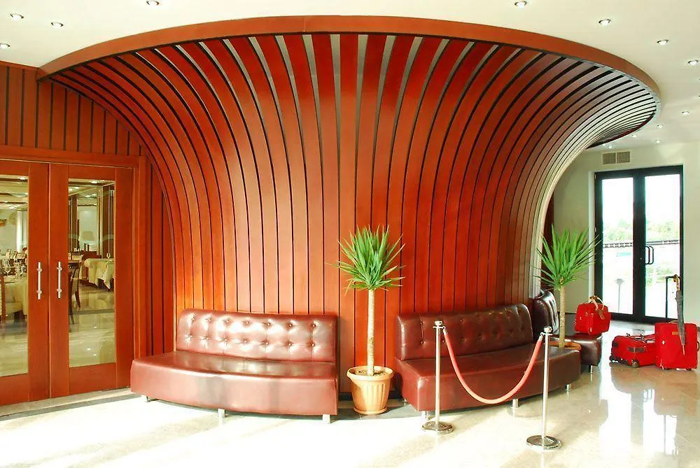 ****  Cruise Hotel Tbilisi Gruzja