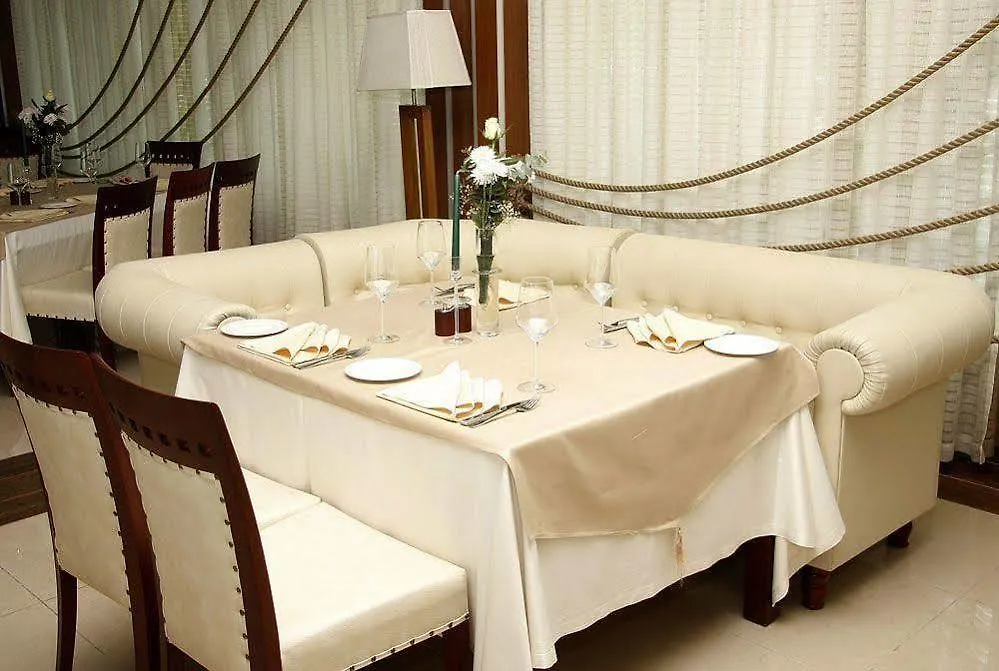 Cruise Hotel 트빌리시
